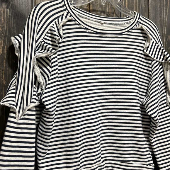 Ruffle‎ Sleeve Striped Sweater S Black White Jersey Knit Casual Cropped Boho - Picture 2 of 8